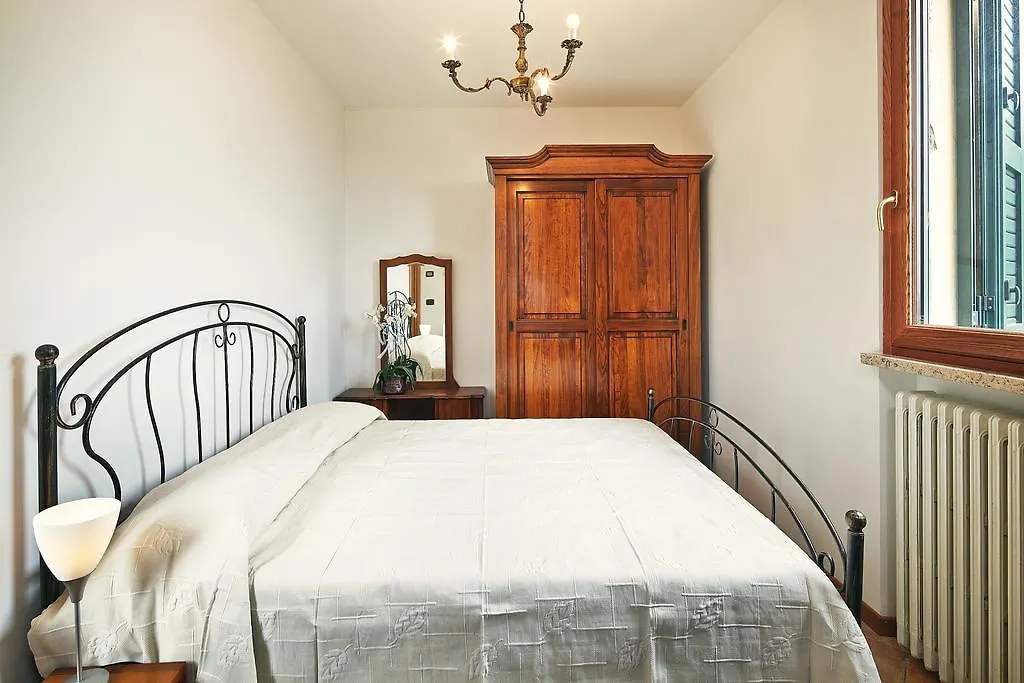 Giardino Ferrari Villa Verona Farm stay